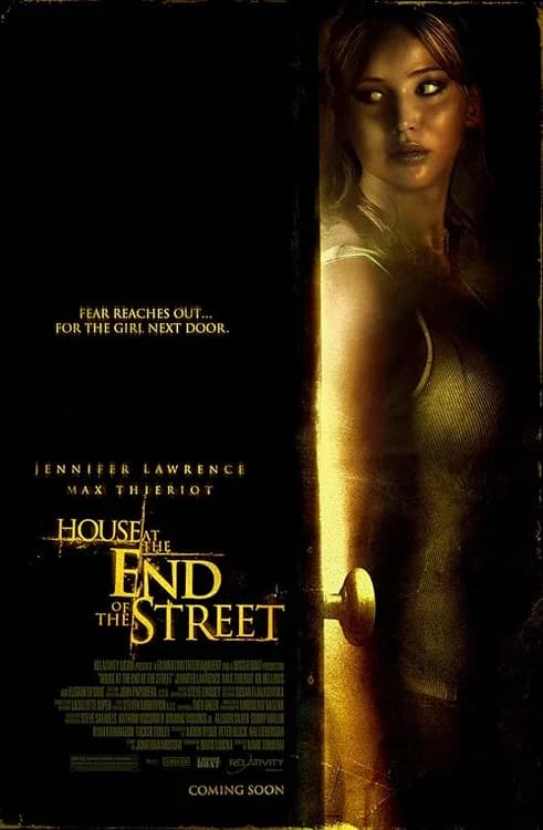 House at the End of the Street film posteri